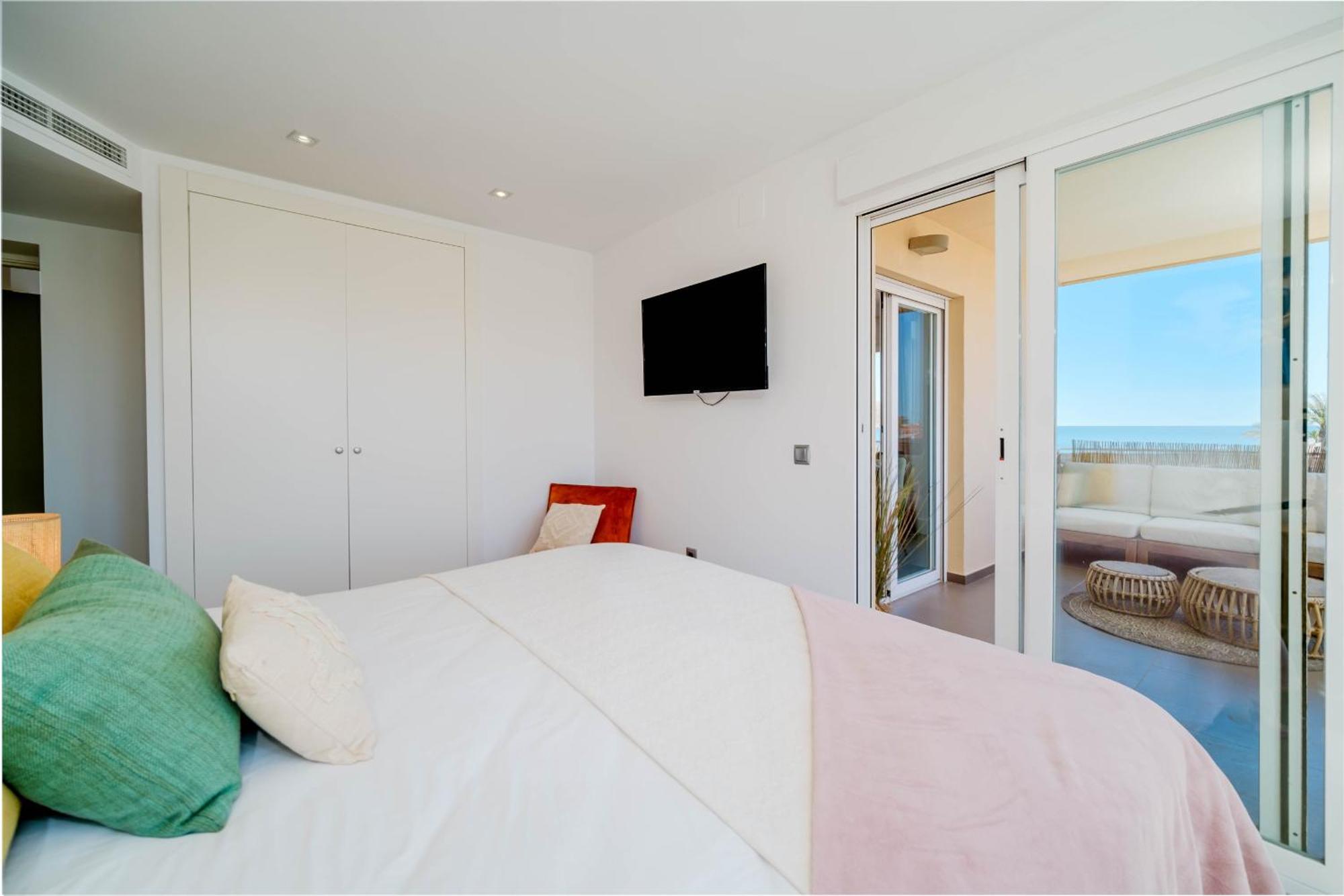Blue Sea Arenal 80 Javea By Rock
